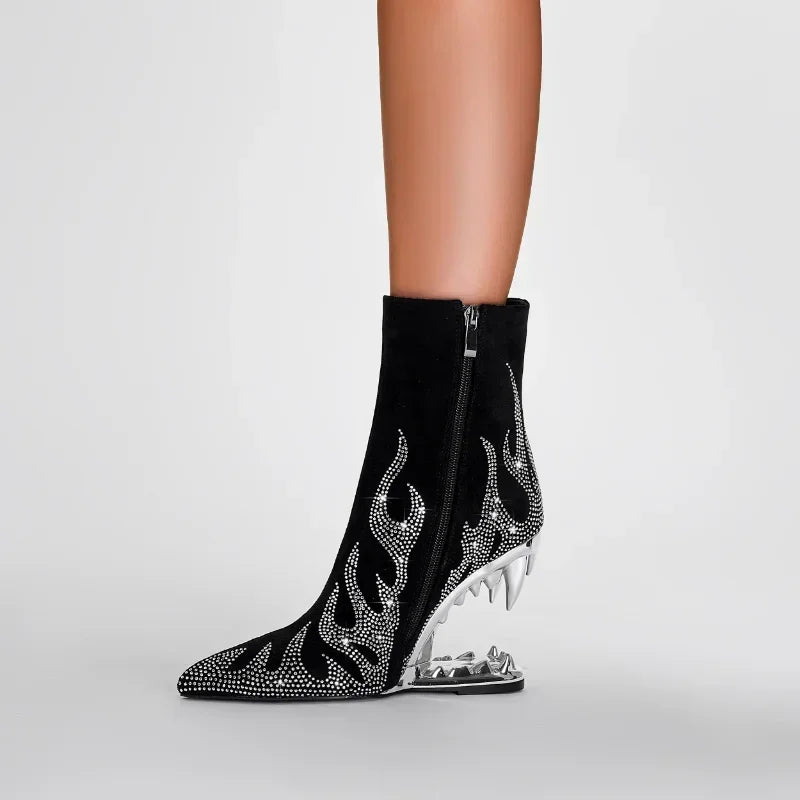 High Quality European and American Designer Runway Shoes 2023 Sexy Shaped High Heels, Fashionable Flame Rhinestone Short Boots
