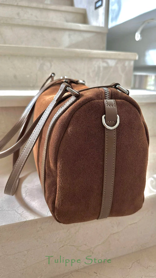 2025 Blogger Hot Boston Pillow Bags Women Genuine Leather Shoulder Tote Bag Large Capacity Soft Pillow Design Commute Daily Bags