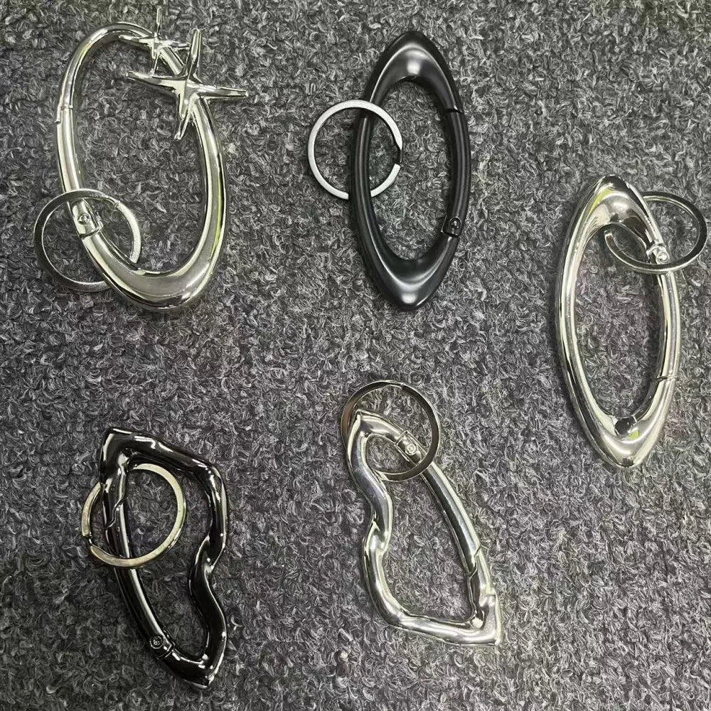 Y2K Punk Star Oval Essential Icon Carabiner Keychain Axe Shaped Mountaineering Car Key Ring Gothic Backpack Decor Korean Fashion