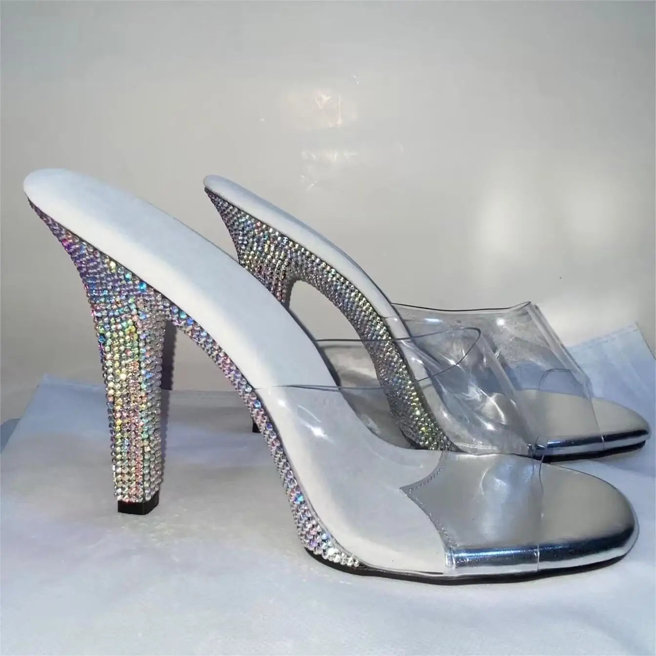 Brand new 12cm fashion model high heels, non-slip summer party stage show, crystal diamond sole runway slippers