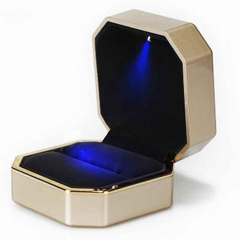 1 Pcs LED Jewelry Ring Box Luxury Velvet Rubber Necklace Pendant Gifts Display With Light For Proposal Engagement Wedding 2030