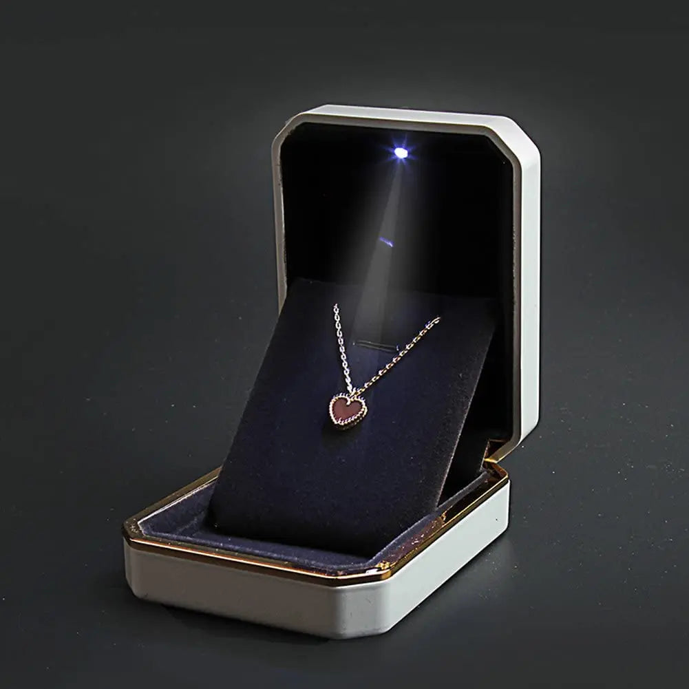 1 Pcs LED Jewelry Ring Box Luxury Velvet Rubber Necklace Pendant Gifts Display With Light For Proposal Engagement Wedding 2030