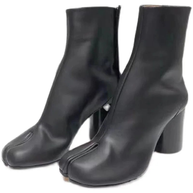 2026 Autumn Winter Soft Leather Split toe Tabi Women Ankle Boots Fashion Thick High heels Chunky Shoes Ins Style Short Booties